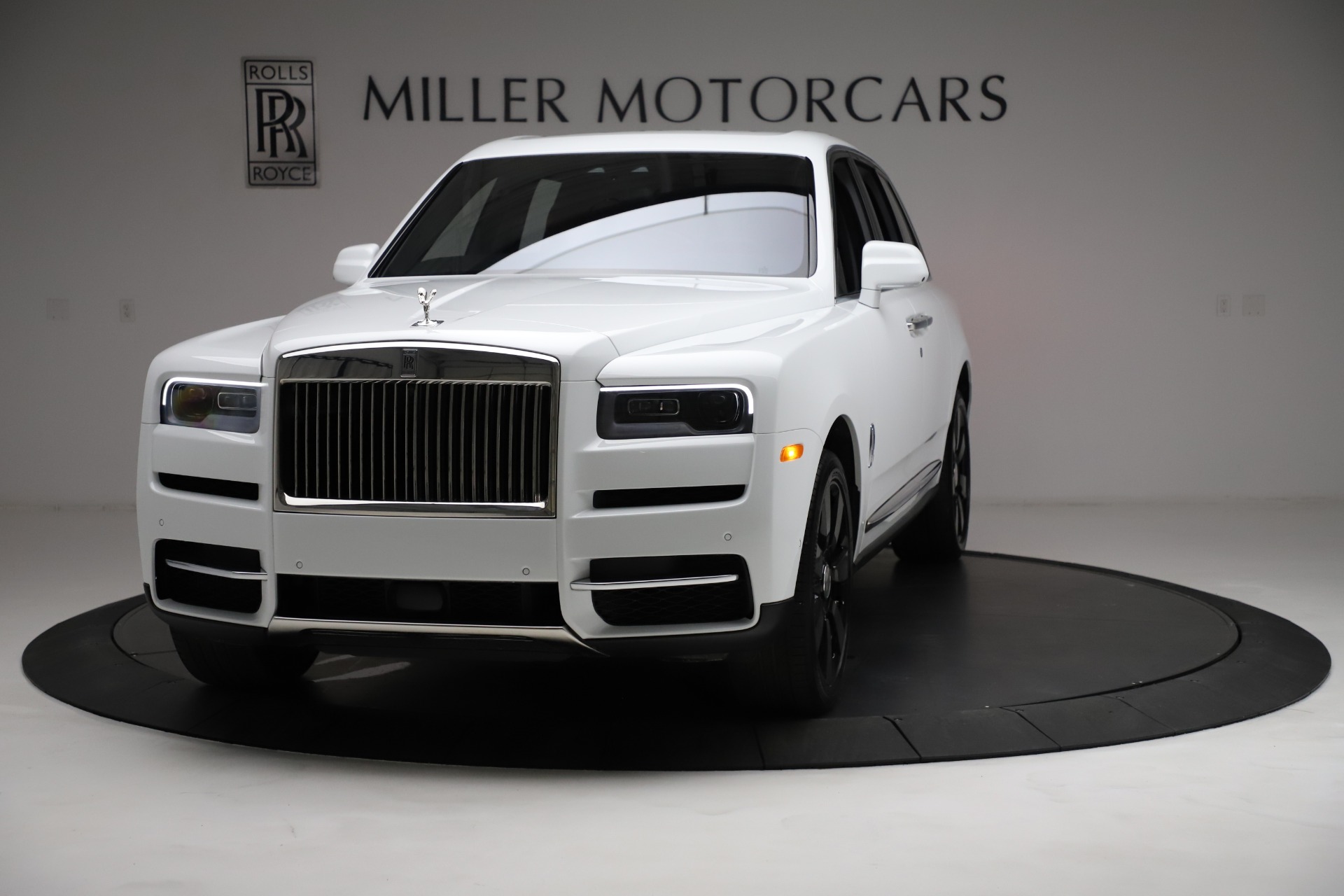 Used 2021 Rolls-Royce Cullinan for sale Sold at Aston Martin of Greenwich in Greenwich CT 06830 1