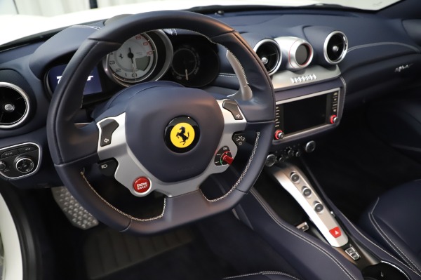 Used 2016 Ferrari California T for sale Sold at Aston Martin of Greenwich in Greenwich CT 06830 27
