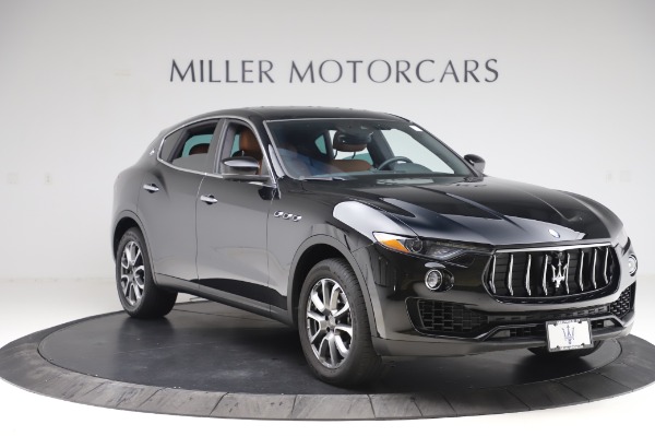 Used 2017 Maserati Levante Q4 for sale Sold at Aston Martin of Greenwich in Greenwich CT 06830 12