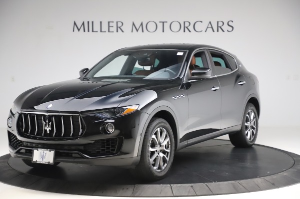 Used 2017 Maserati Levante Q4 for sale Sold at Aston Martin of Greenwich in Greenwich CT 06830 2