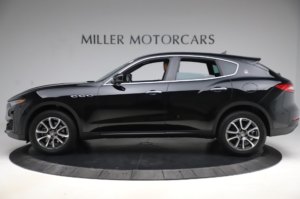 Used 2017 Maserati Levante Q4 for sale Sold at Aston Martin of Greenwich in Greenwich CT 06830 4