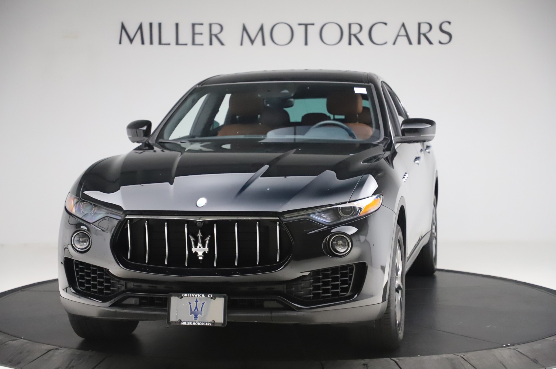 Used 2017 Maserati Levante Q4 for sale Sold at Aston Martin of Greenwich in Greenwich CT 06830 1