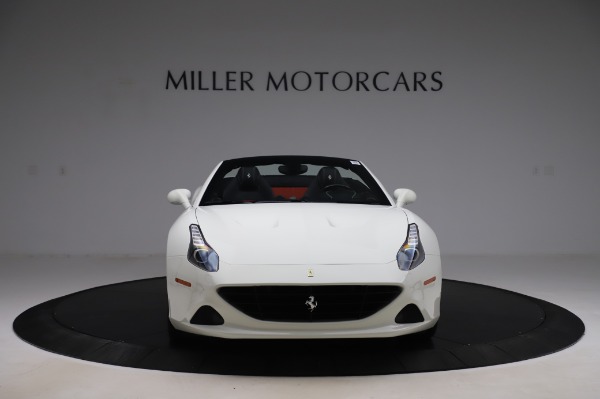 Used 2015 Ferrari California T for sale Sold at Aston Martin of Greenwich in Greenwich CT 06830 12