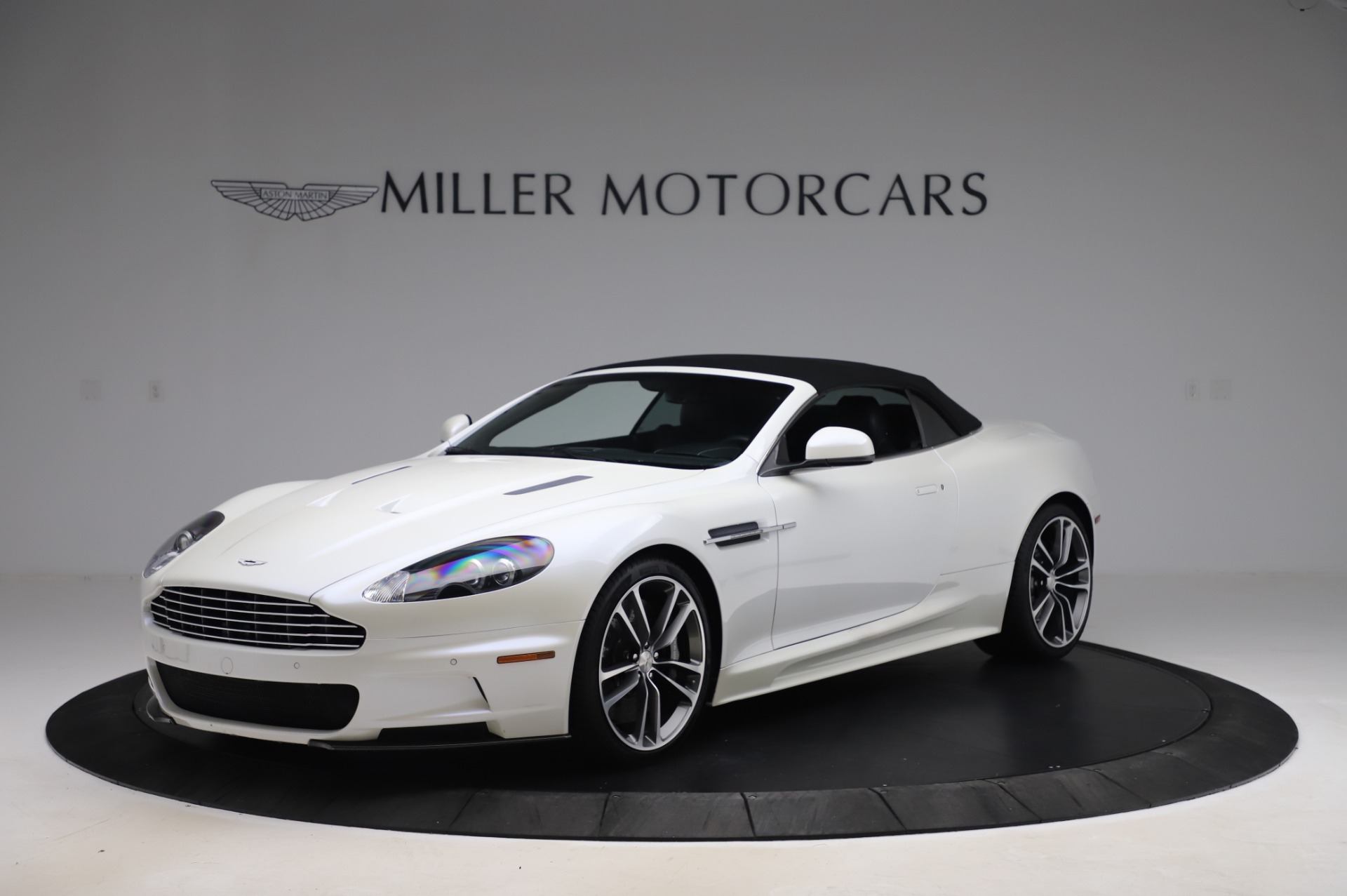 1/43 2010 Aston Martin DBS Volante 黒 Used-2010-Aston-Martin-DBS-