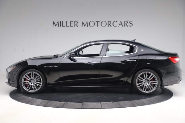 Used 2017 Maserati Ghibli S Q4 for sale Sold at Aston Martin of Greenwich in Greenwich CT 06830 4