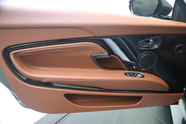 New 2020 Aston Martin DBS Superleggera Volante for sale $375,916 at Aston Martin of Greenwich in Greenwich CT 06830 18