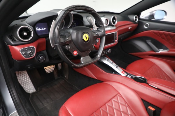 Used 2017 Ferrari California T for sale $144,900 at Aston Martin of Greenwich in Greenwich CT 06830 19