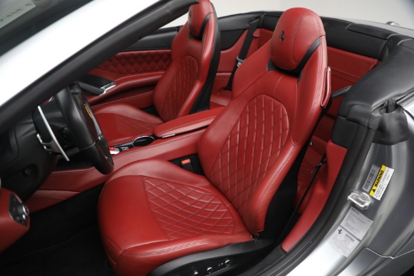 Used 2017 Ferrari California T for sale $144,900 at Aston Martin of Greenwich in Greenwich CT 06830 21