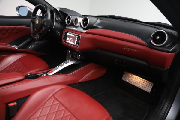 Used 2017 Ferrari California T for sale $144,900 at Aston Martin of Greenwich in Greenwich CT 06830 23
