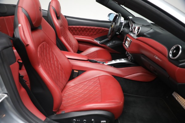 Used 2017 Ferrari California T for sale $144,900 at Aston Martin of Greenwich in Greenwich CT 06830 24