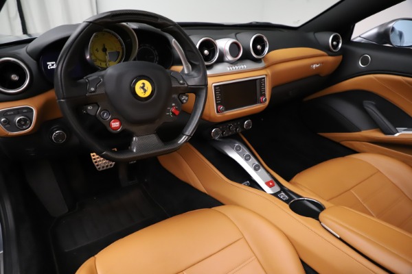 Used 2016 Ferrari California T for sale Sold at Aston Martin of Greenwich in Greenwich CT 06830 16