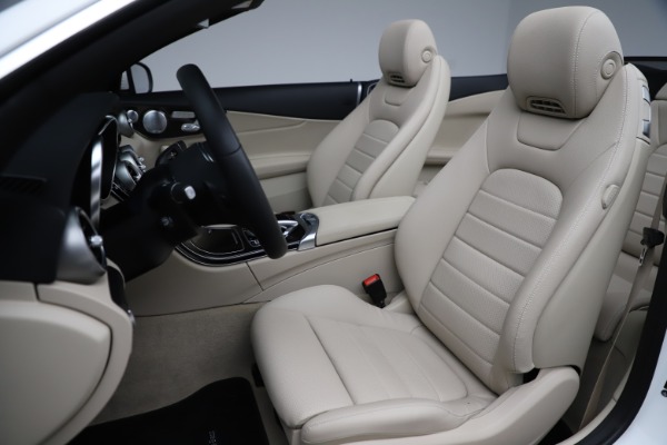 Used 2019 Mercedes-Benz C-Class C 300 4MATIC for sale Sold at Miller Motorcars Aston Martin in Greenwich CT 06830 19