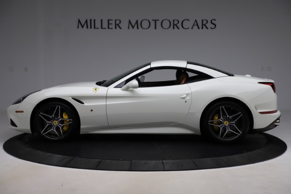 Used 2018 Ferrari California T for sale $169,900 at Aston Martin of Greenwich in Greenwich CT 06830 14
