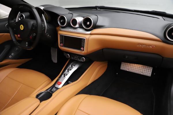 Used 2018 Ferrari California T for sale Sold at Aston Martin of Greenwich in Greenwich CT 06830 23