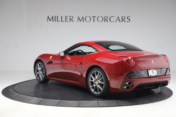 Used 2014 Ferrari California 30 for sale Sold at Aston Martin of Greenwich in Greenwich CT 06830 15