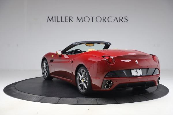 Used 2014 Ferrari California 30 for sale Sold at Aston Martin of Greenwich in Greenwich CT 06830 5