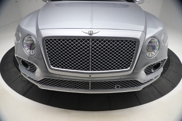 Used 2018 Bentley Bentayga W12 Signature for sale Sold at Aston Martin of Greenwich in Greenwich CT 06830 14