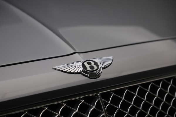 Used 2018 Bentley Bentayga W12 Signature for sale Sold at Aston Martin of Greenwich in Greenwich CT 06830 15