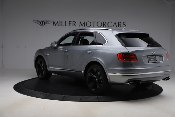 Used 2018 Bentley Bentayga W12 Signature for sale Sold at Aston Martin of Greenwich in Greenwich CT 06830 5