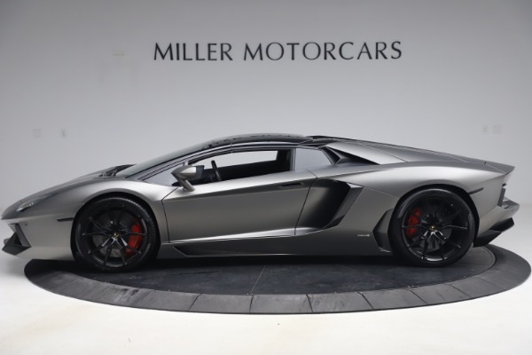 Used 2015 Lamborghini Aventador Roadster LP 700-4 for sale Sold at Aston Martin of Greenwich in Greenwich CT 06830 14