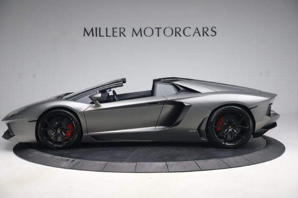 Used 2015 Lamborghini Aventador Roadster LP 700-4 for sale Sold at Aston Martin of Greenwich in Greenwich CT 06830 4