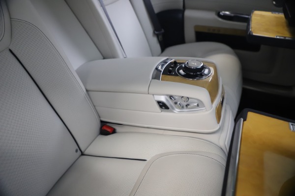 Used 2018 Rolls-Royce Ghost for sale Sold at Aston Martin of Greenwich in Greenwich CT 06830 24