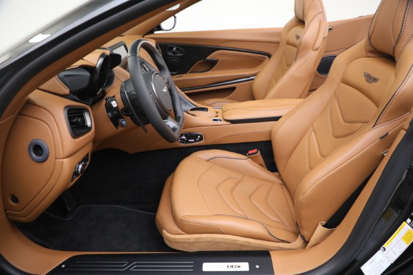 Used 2021 Aston Martin DBS Superleggera Volante for sale $295,900 at Aston Martin of Greenwich in Greenwich CT 06830 20