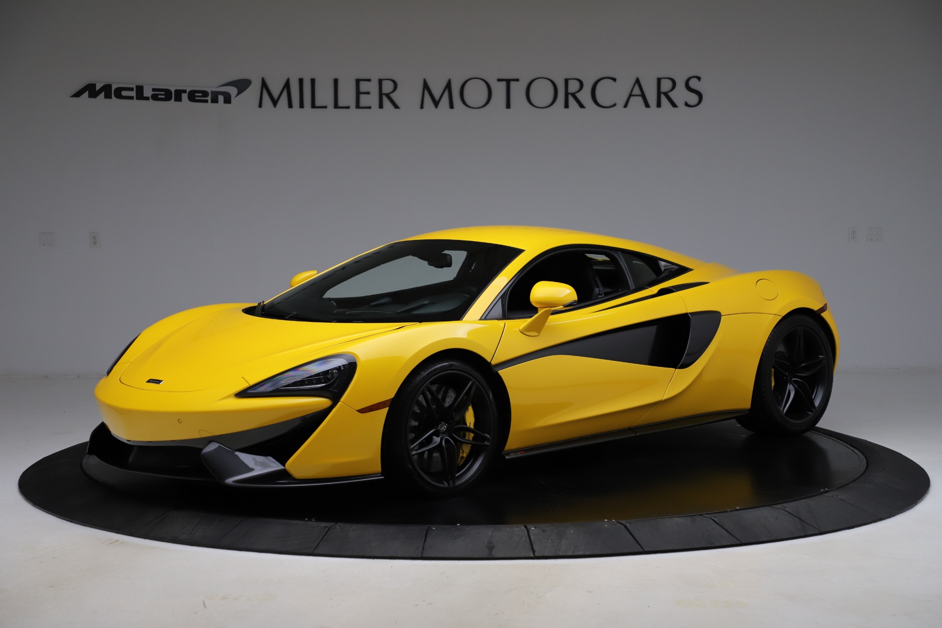 Used 2016 McLaren 570S for sale Sold at Aston Martin of Greenwich in Greenwich CT 06830 1