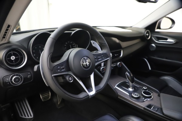 Used 2017 Alfa Romeo Giulia Ti Sport for sale Sold at Miller Motorcars Aston Martin in Greenwich CT 06830 18