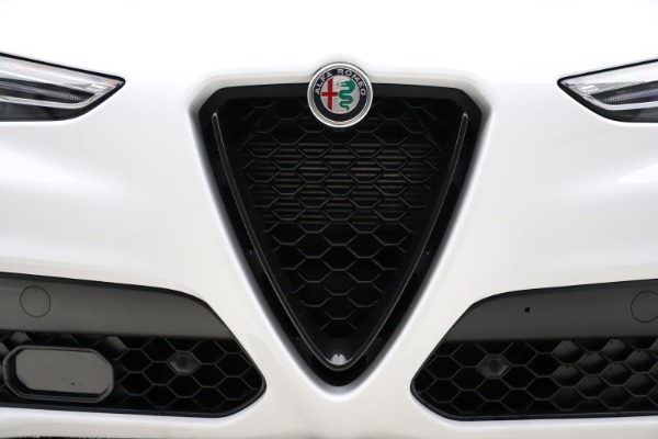 New 2021 Alfa Romeo Stelvio Ti Sport Q4 for sale Sold at Aston Martin of Greenwich in Greenwich CT 06830 13