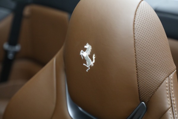 Used 2020 Ferrari Portofino for sale $248,900 at Aston Martin of Greenwich in Greenwich CT 06830 27