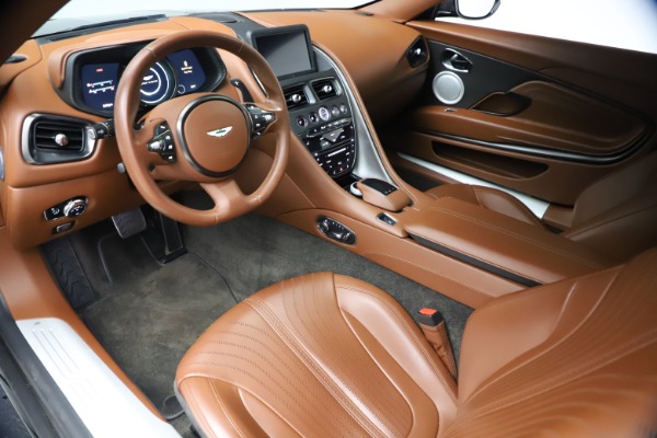 Used 2017 Aston Martin DB11 V12 Coupe for sale $134,900 at Aston Martin of Greenwich in Greenwich CT 06830 13