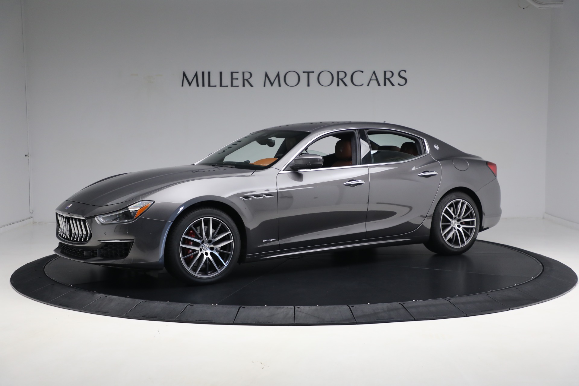 Used 2021 Maserati Ghibli S Q4 GranLusso for sale Sold at Aston Martin of Greenwich in Greenwich CT 06830 1