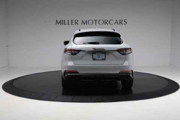 Used 2021 Maserati Levante Q4 for sale Sold at Aston Martin of Greenwich in Greenwich CT 06830 10