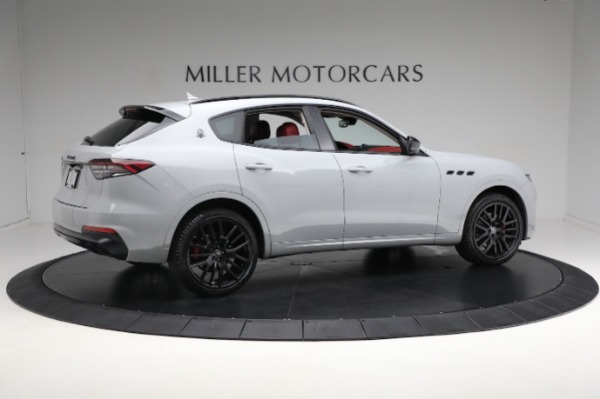 Used 2021 Maserati Levante Q4 for sale Sold at Aston Martin of Greenwich in Greenwich CT 06830 13