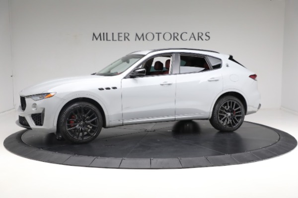 Used 2021 Maserati Levante Q4 for sale Sold at Aston Martin of Greenwich in Greenwich CT 06830 4