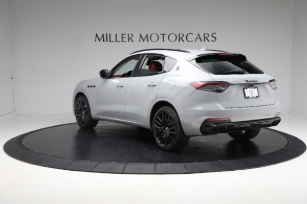 Used 2021 Maserati Levante Q4 for sale Sold at Aston Martin of Greenwich in Greenwich CT 06830 8