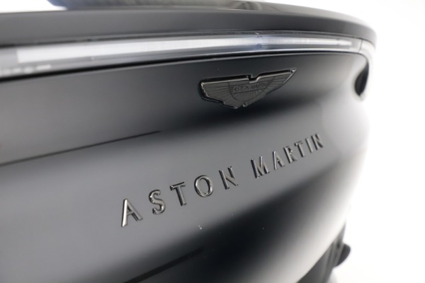 Used 2021 Aston Martin DBX for sale Sold at Aston Martin of Greenwich in Greenwich CT 06830 22