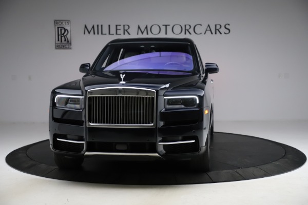 Used 2019 Rolls-Royce Cullinan for sale Sold at Aston Martin of Greenwich in Greenwich CT 06830 3