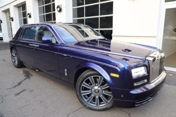 Used 2016 Rolls-Royce Phantom EWB for sale Sold at Aston Martin of Greenwich in Greenwich CT 06830 10