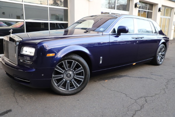 Used 2016 Rolls-Royce Phantom EWB for sale Sold at Aston Martin of Greenwich in Greenwich CT 06830 2