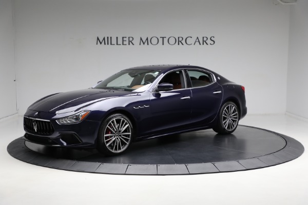 Used 2021 Maserati Ghibli S Q4 for sale Sold at Aston Martin of Greenwich in Greenwich CT 06830 3