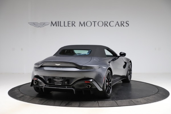 New 2021 Aston Martin Vantage Roadster for sale Sold at Aston Martin of Greenwich in Greenwich CT 06830 17