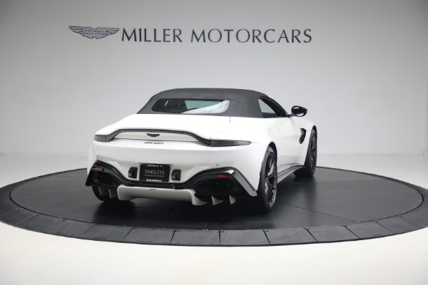 Used 2021 Aston Martin Vantage Roadster for sale Sold at Aston Martin of Greenwich in Greenwich CT 06830 17