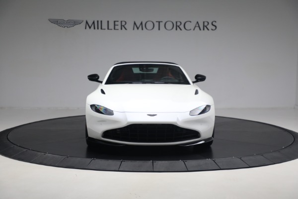 Used 2021 Aston Martin Vantage Roadster for sale Sold at Aston Martin of Greenwich in Greenwich CT 06830 22