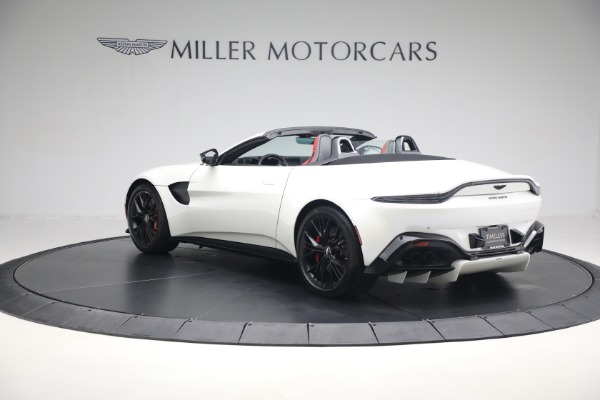 Used 2021 Aston Martin Vantage Roadster for sale Sold at Aston Martin of Greenwich in Greenwich CT 06830 3