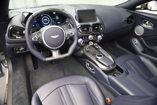 Used 2021 Aston Martin Vantage Roadster for sale $139,900 at Miller Motorcars Aston Martin in Greenwich CT 06830 21