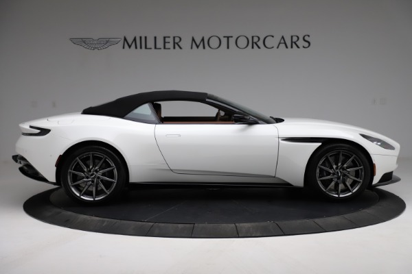 Used 2021 Aston Martin DB11 Volante for sale Sold at Aston Martin of Greenwich in Greenwich CT 06830 17