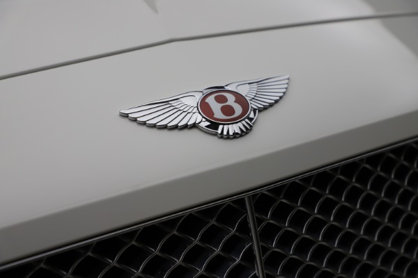 Used 2016 Bentley Continental GT V8 for sale $149,900 at Aston Martin of Greenwich in Greenwich CT 06830 22