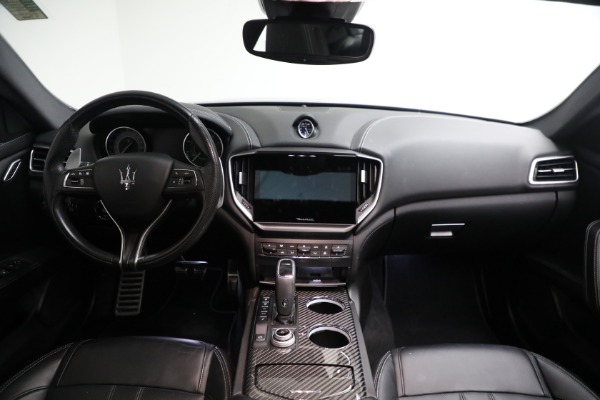 Used 2021 Maserati Ghibli S Q4 GranSport for sale $42,900 at Aston Martin of Greenwich in Greenwich CT 06830 22